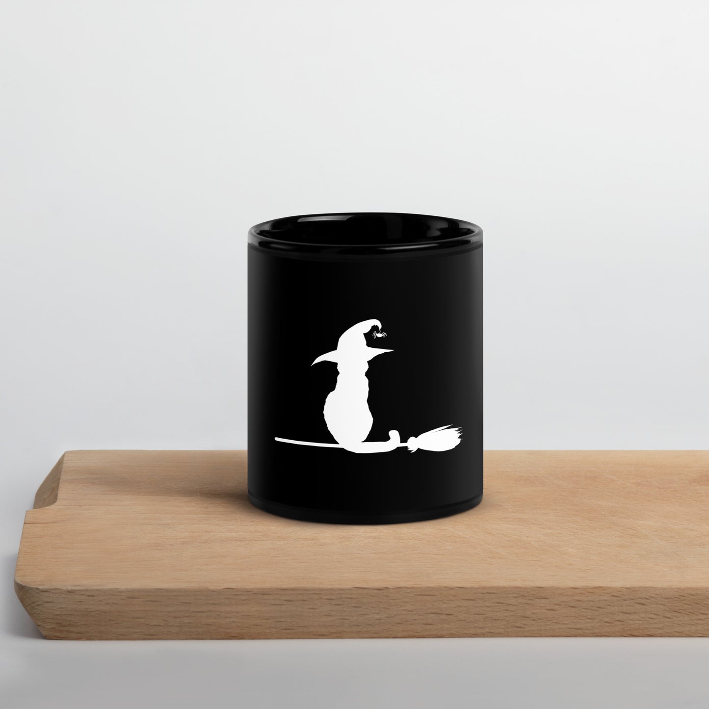 Mug brillant noir - On nous a appris à avoir peur des sorcières