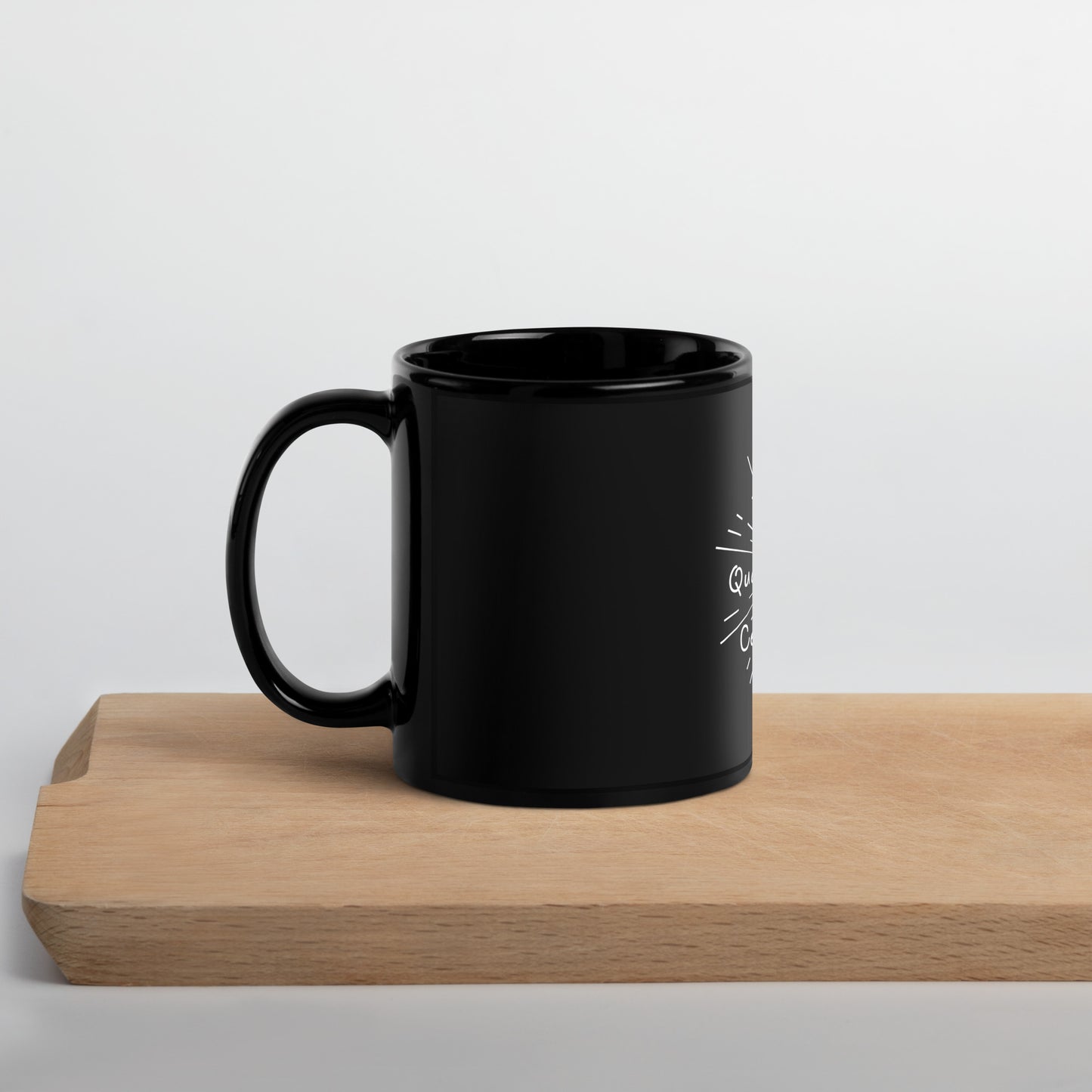 Mug brillant noir - Tu nais toi  quand tu nettoies ce qui n'est toi